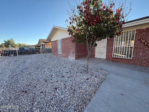 10733 Tourmaline St, El Paso, TX, 79924-1617 | Card Image
