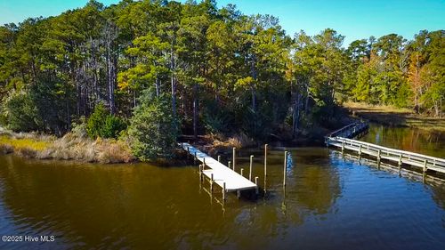 177 Carolina Way, Arapahoe, NC, 28510-8002 | Card Image