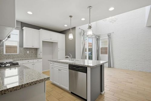 122-232 Paseo Gusto, Palm Desert, CA, 92211-5721 | Card Image