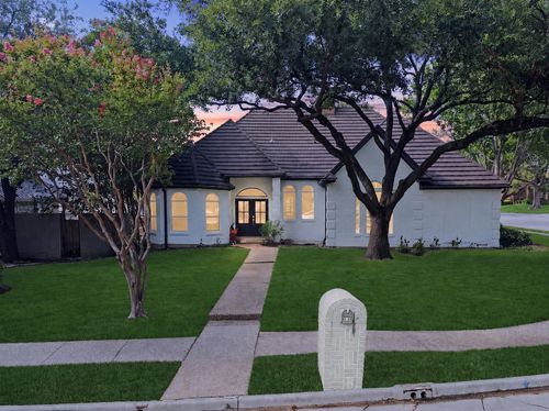 2001 Crockett Ct, Irving, TX, 75038-6227 | Card Image