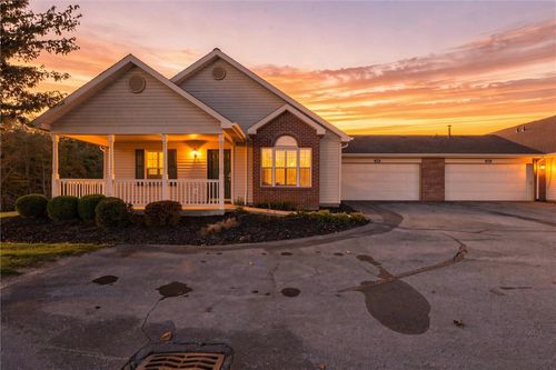 355 Allandale Dr, Bethel Park, PA, 15102 | Card Image