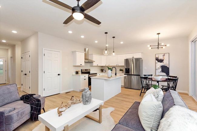 1 - 3670 Main St, Townhouse with 3 bedrooms, 3 bathrooms and 1 parking in Jasper TN | Image 12
