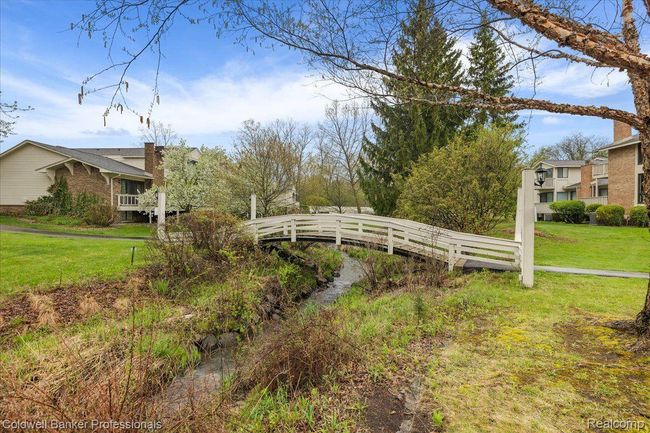 14 - 7020 Bridge Way, Condo with 3 bedrooms, 3 bathrooms and null parking in West Bloomfield MI | Image 8