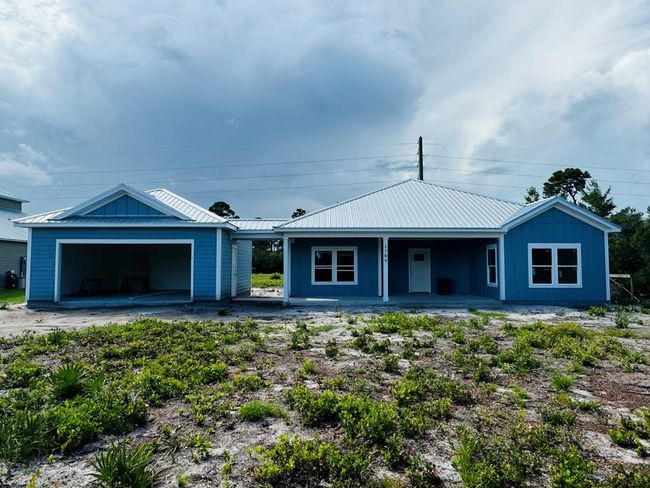 1703 St George's Ct, House other with 3 bedrooms, 2 bathrooms and 4 parking in Eastpoint FL | Image 13