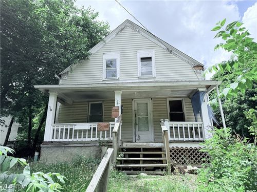 352 Talbot Ave, Akron, OH, 44306-1643 | Card Image