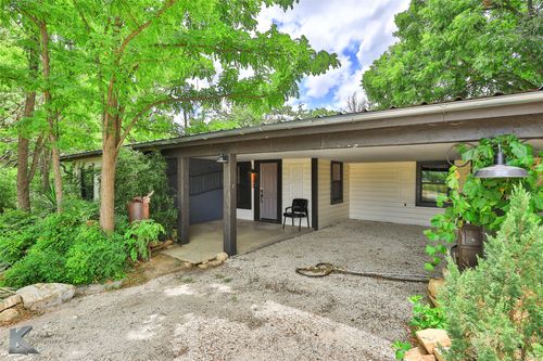 609 Sunset Dr, Clyde, TX, 79510-4061 | Card Image