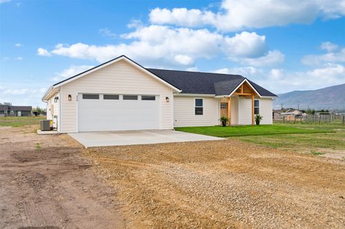 454 Rio Lane, Stevensville, MT, 59870 | Card Image