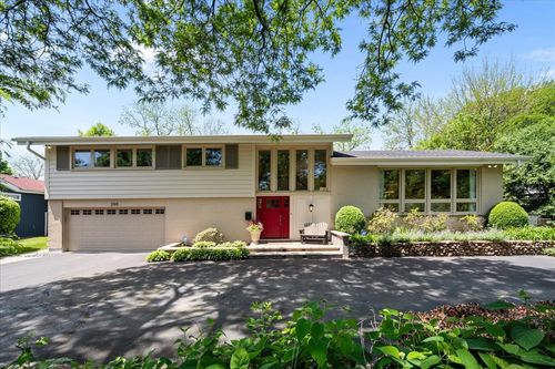 280 Aspen Ln, Highland Park, IL, 60035-4523 | Card Image