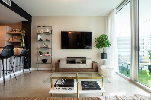 apt-3307-300 S Biscayne Blvd, Miami, FL, 33131-5356 | Card Image