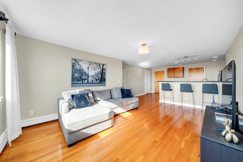 apt-408-44 Lafayette Ave, Chelsea, MA, 02150-2023 | Card Image