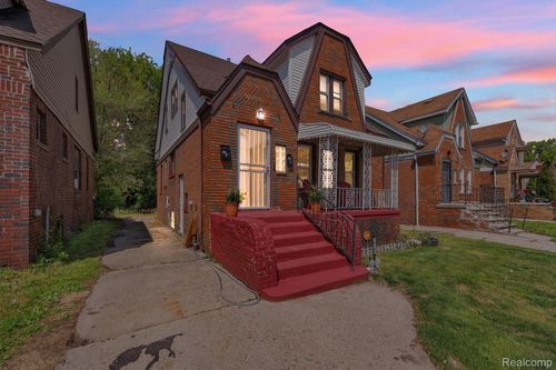 16147 Snowden St, Detroit, MI, 48235-4273 | Card Image