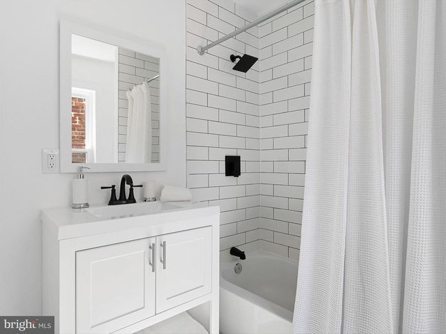 1123 Conrad St, Townhouse with 3 bedrooms, 2 bathrooms and null parking in WILMINGTON DE | Image 12