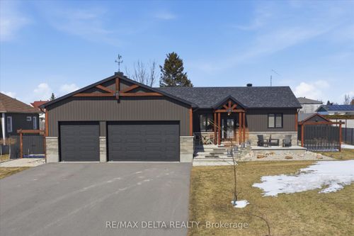 117 Danika St, Hammond, ON, K0A2A0 | Card Image