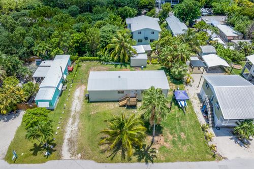 31368 Avenue E, Big Pine Key, FL, 33043-4540 | Card Image