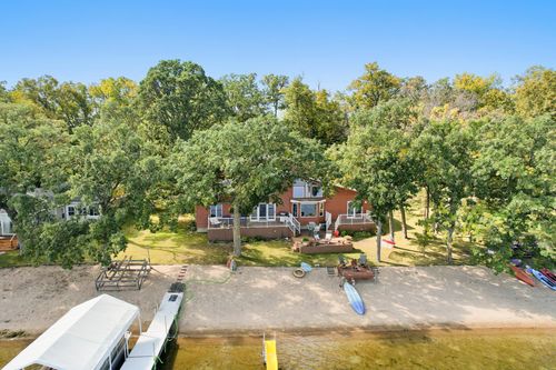 23093 Roosevelt Beach Ln, Detroit Lakes, MN, 56501-8216 | Card Image