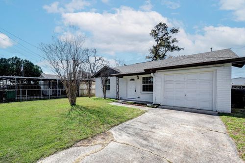 1823 Angeline St, Houston, TX, 77009-1202 | Card Image