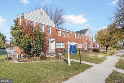 8160 Loch Raven Boulevard, Townhouse with 3 bedrooms, 2 bathrooms and null parking in TOWSON MD | Image 1