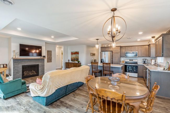 413 Fawn Run, Townhouse with 2 bedrooms, 2 bathrooms and null parking in Kenyon MN | Image 8