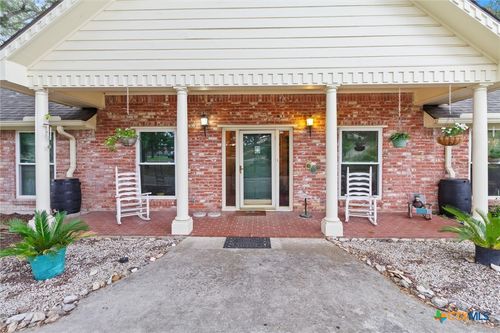 97 W Mimosa Cir, San Marcos, TX, 78666-3709 | Card Image