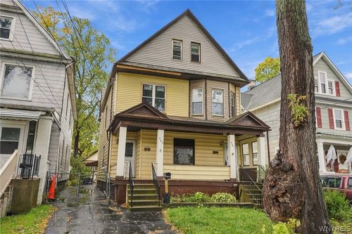 361 Marilla St, Buffalo, NY, 14220-2111 | Card Image