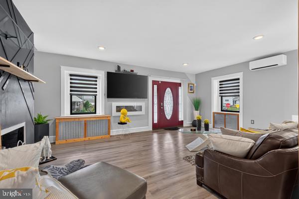 Residential in DREXEL HILL