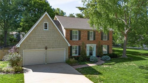 12502 W 81st Ter, Lenexa, KS, 66215-2662 | Card Image