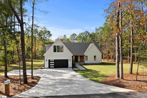 310 S Nelson Dr, Fountain Inn, SC, 29644-9125 | Card Image