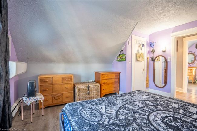 93 E 23 Rd St, House other with 3 bedrooms, 1 bathrooms and 2 parking in Hamilton ON | Image 22
