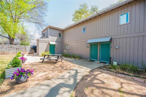 606 Franklin Blvd, Austin, TX, 78751-2401 | Card Image