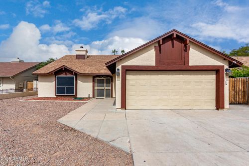 7414 W Tuckey Ln, Glendale, AZ, 85303-3559 | Card Image