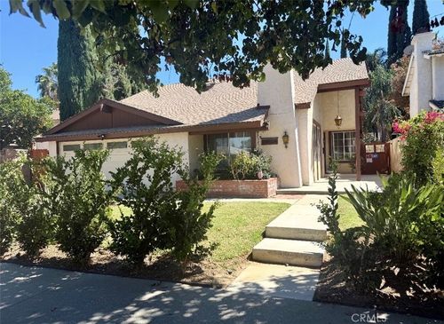 19804 Arminta St, Winnetka, CA, 91306-2340 | Card Image