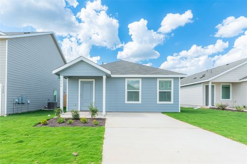336 Cowpoke Drive, Jarrell, TX, 76537 | Card Image
