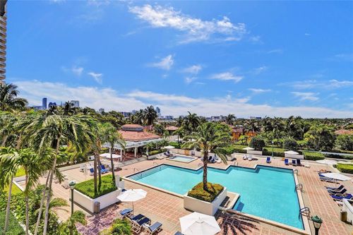 apt-503-1000 E Island Blvd, Aventura, FL, 33160-5607 | Card Image