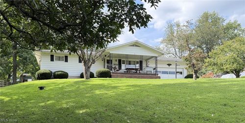 59001 Meadowbrook Heights Ln, Byesville, OH, 43723-9677 | Card Image