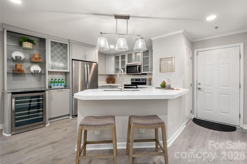 unit-1d-517 N Graham St, Charlotte, NC, 28202-1496 | Card Image