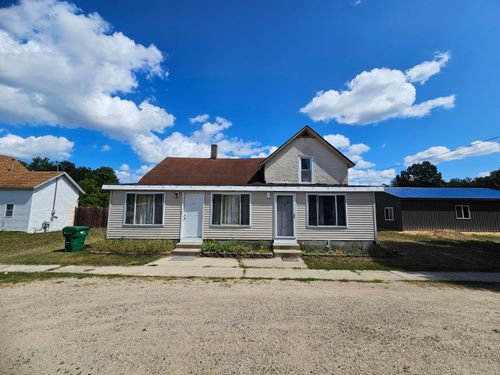 402 N Main Street N, UNKNOWN, MI, 49639 | Card Image