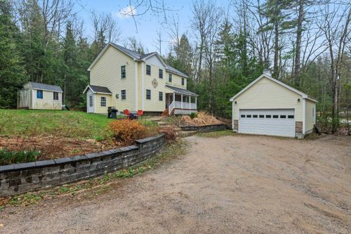 10 Landsdown Ln, Conway, NH, 03818-3219 | Card Image