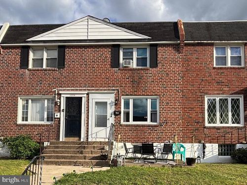 1096 N Academy Ave, GLENOLDEN, PA, 19036-1214 | Card Image