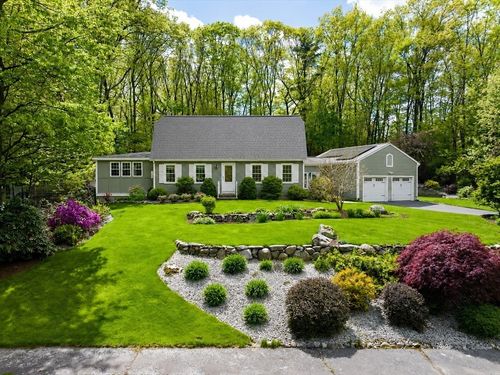 9 Running Brook Cir, Ashland, MA, 01721-2334 | Card Image