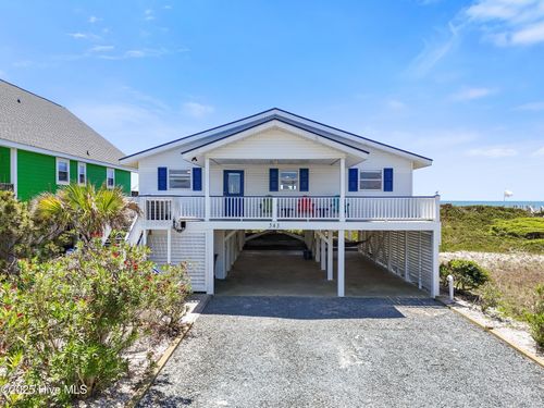 543 Ocean Blvd W, Holden Beach, NC, 28462-1944 | Card Image