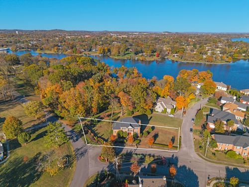 101 Governors Point Blvd, Hendersonville, TN, 37075-4065 | Card Image