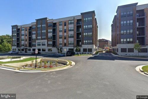 303-3505 Bellflower Ln, ROCKVILLE, MD, 20852-4504 | Card Image
