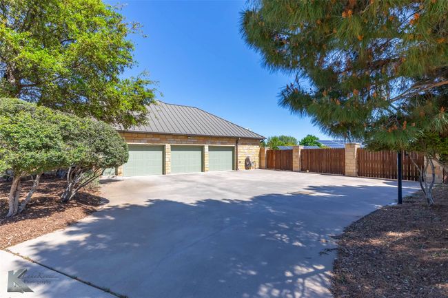 4525 La Hacienda Dr, House other with 4 bedrooms, 5 bathrooms and null parking in Abilene TX | Image 5