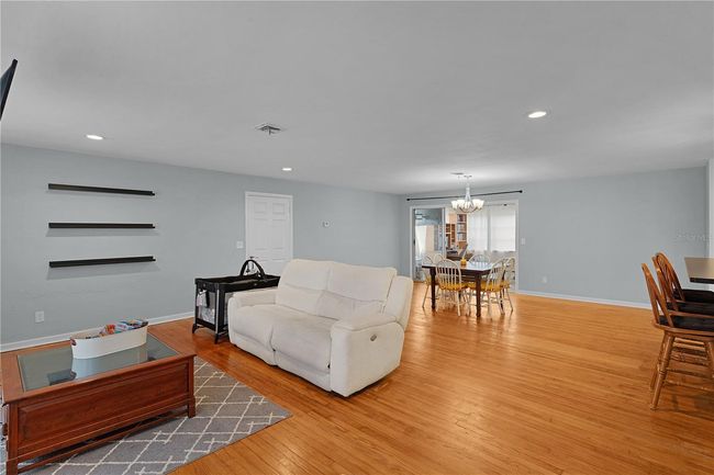 2022 Edgewood Rd, House other with 3 bedrooms, 3 bathrooms and null parking in LEESBURG FL | Image 15