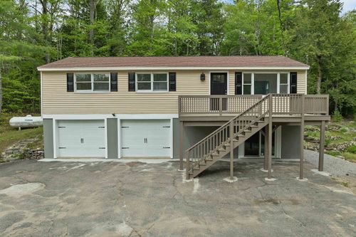 34 Hollings Dr, Webster, NH, 03303-7502 | Card Image