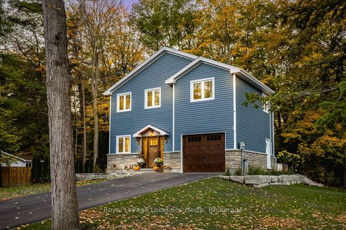 545 Oxbow Park Dr, Wasaga Beach, ON, L9Z2T9 | Card Image