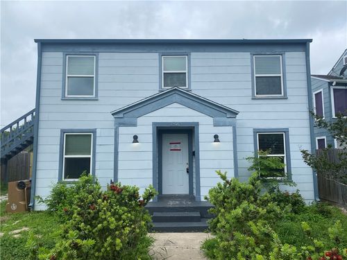 2825 Austin St, Corpus Christi, TX, 78404-1747 | Card Image