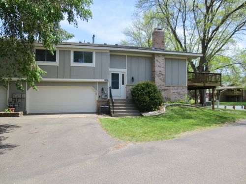 7607 Zinnia Way, Maple Grove, MN, 55311-2750 | Card Image
