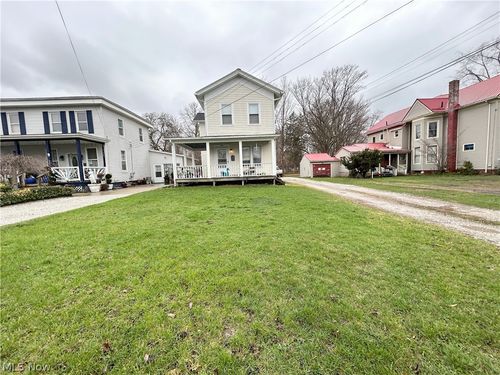 254 S Eagle St, Geneva, OH, 44041-1516 | Card Image