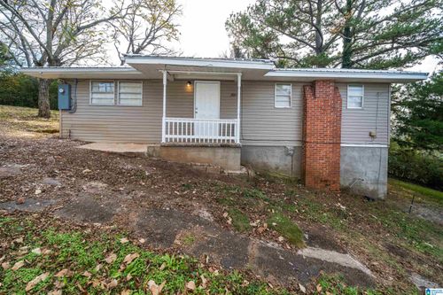 2815 Fairfax Avenue, Bessemer, AL, 35020 | Card Image